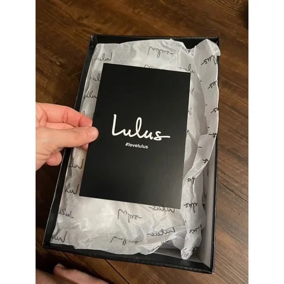 Lulus furry heel sandals 7.5 - Picture 3 of 6